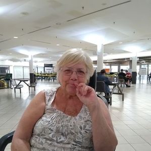 Meet your Posher, Muriel